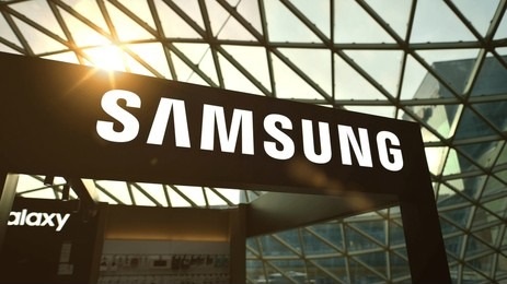 Samsung could unveil mobile camera sensors, challenging Sony